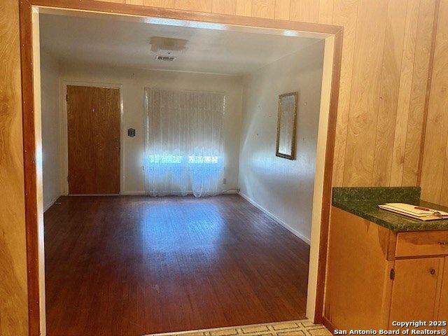 10442 Sixth Streeet, Pettus, TX 78146