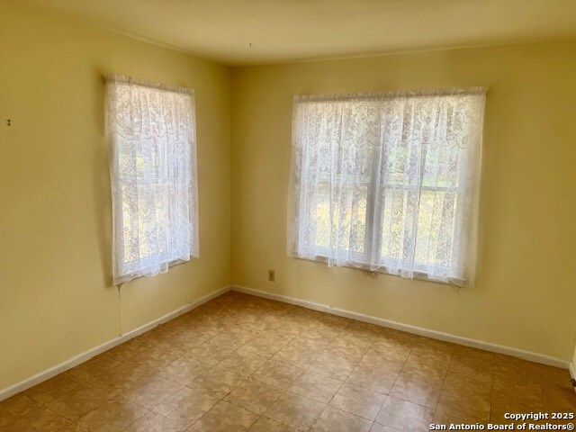 10442 Sixth Streeet, Pettus, TX 78146