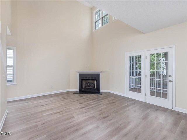 1928 Shadow Glen Drive, Raleigh, NC 27604