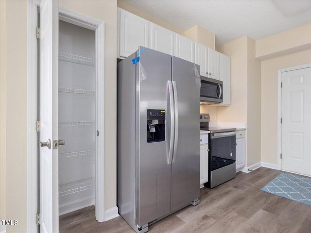 1928 Shadow Glen Drive, Raleigh, NC 27604