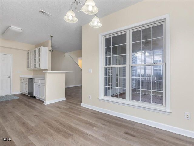1928 Shadow Glen Drive, Raleigh, NC 27604
