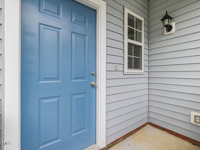 1928 Shadow Glen Drive, Raleigh, NC 27604