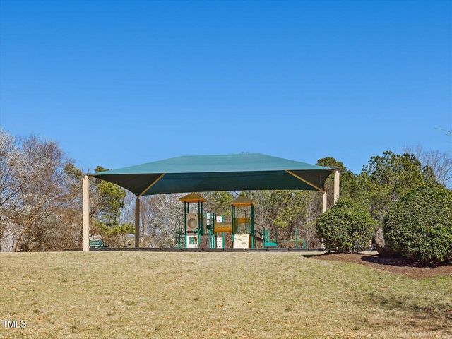 1928 Shadow Glen Drive, Raleigh, NC 27604