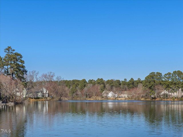 1928 Shadow Glen Drive, Raleigh, NC 27604
