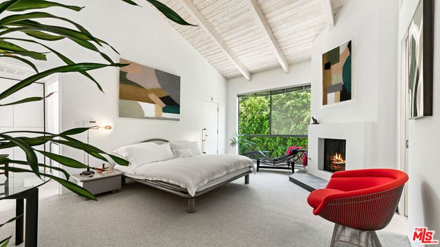 853 S Bundy Drive, Los Angeles, CA 90049