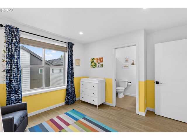 3954 Se GLADSTONE St, Portland, OR 97202