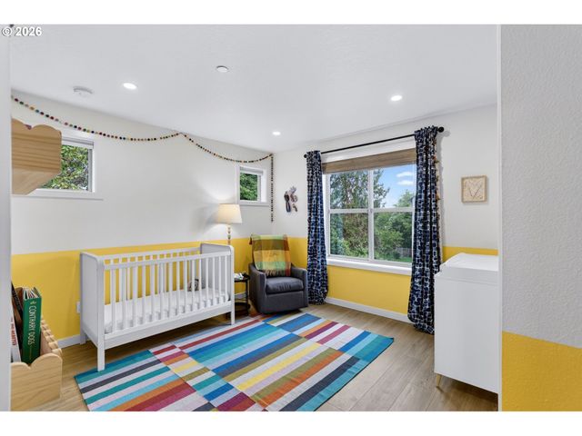 3954 Se GLADSTONE St, Portland, OR 97202