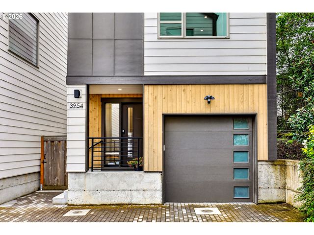 3954 Se GLADSTONE St, Portland, OR 97202