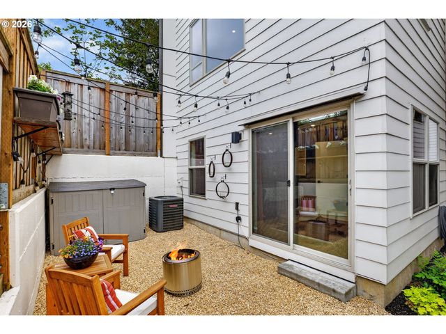 3954 Se GLADSTONE St, Portland, OR 97202