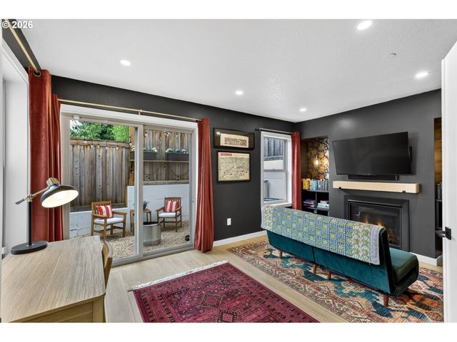 3954 Se GLADSTONE St, Portland, OR 97202