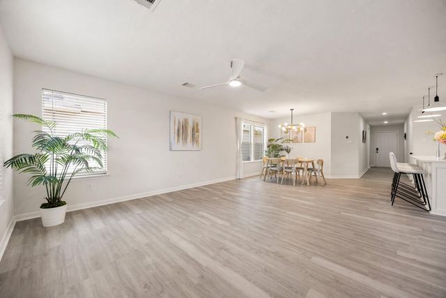 1010 Hummingbird Point Lane, Houston, TX 77090