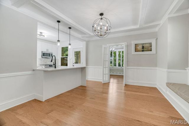 669 Clark Avenue, Webster Groves, MO 63119