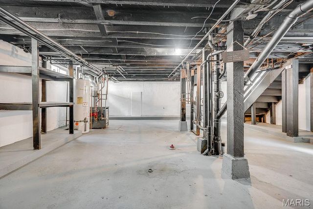 669 Clark Avenue, Webster Groves, MO 63119