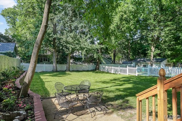669 Clark Avenue, Webster Groves, MO 63119