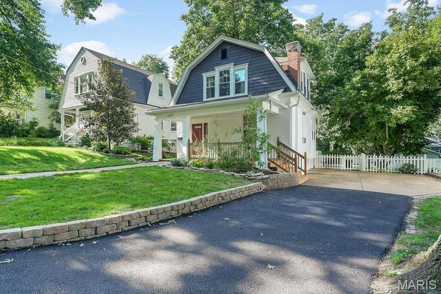 669 Clark Avenue, Webster Groves, MO 63119
