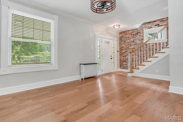 669 Clark Avenue, Webster Groves, MO 63119