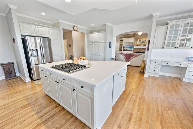 115 Mountain Falls Way, Canton, GA 30115