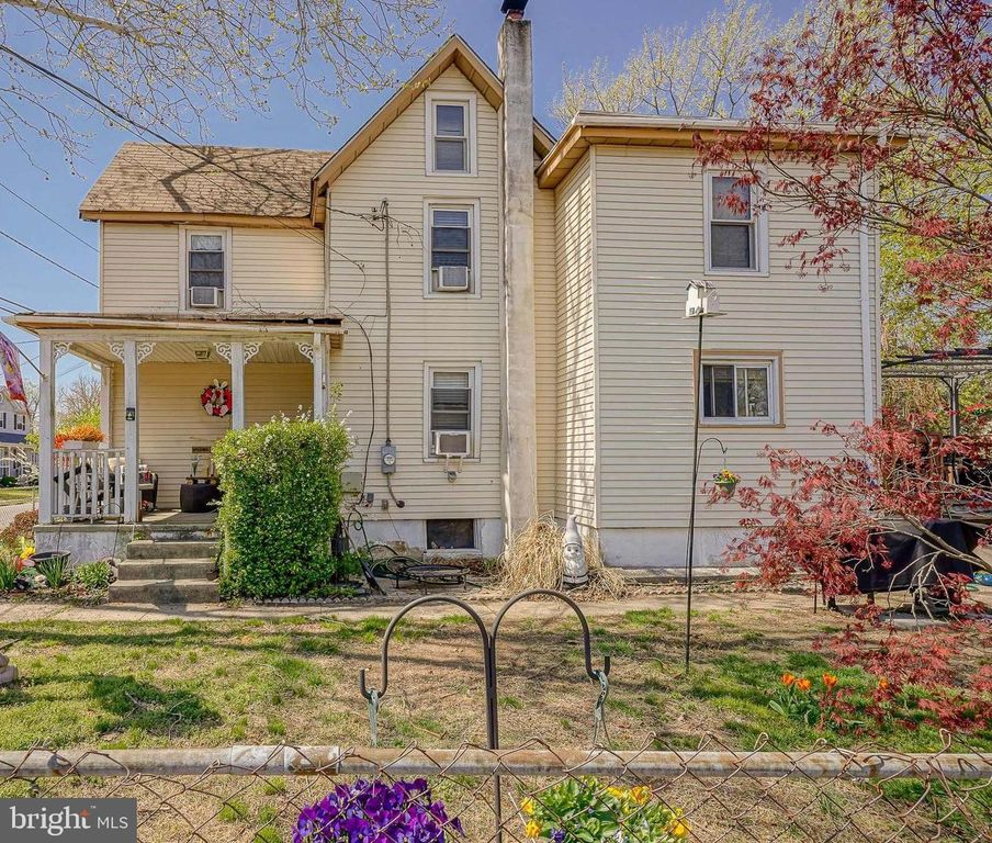 1015 PHILADELPHIA AVE, National Park, NJ 08063