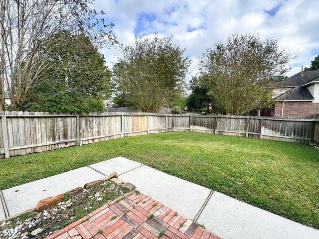 73 E Montfair Boulevard, The Woodlands, TX 77382