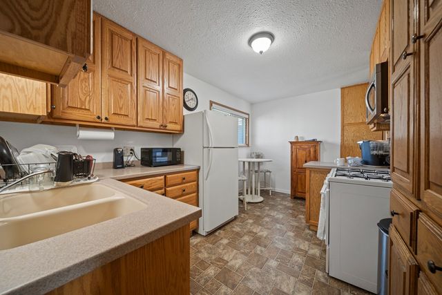 1902 Winston, Big Spring, TX 79720