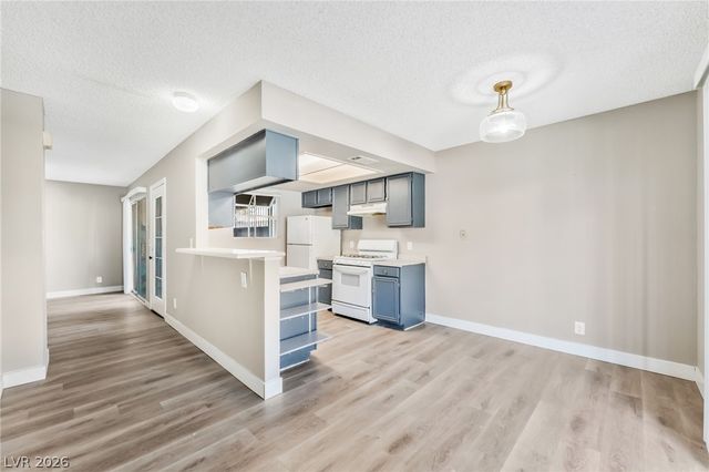 213 North Lamb Boulevard E, Las Vegas, NV 89110