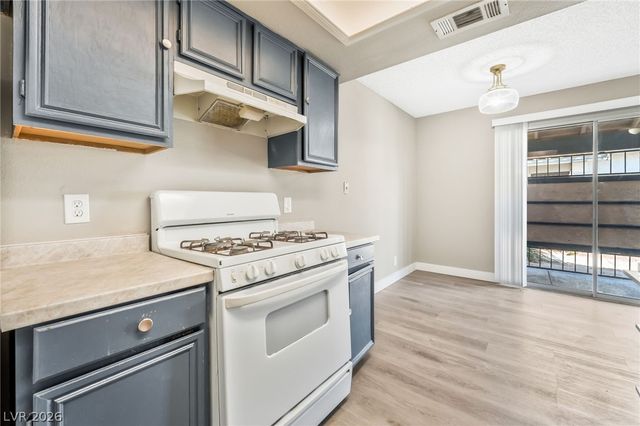 213 North Lamb Boulevard E, Las Vegas, NV 89110