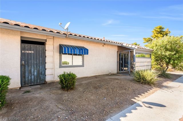 213 North Lamb Boulevard E, Las Vegas, NV 89110