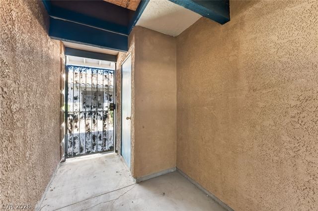 213 North Lamb Boulevard E, Las Vegas, NV 89110