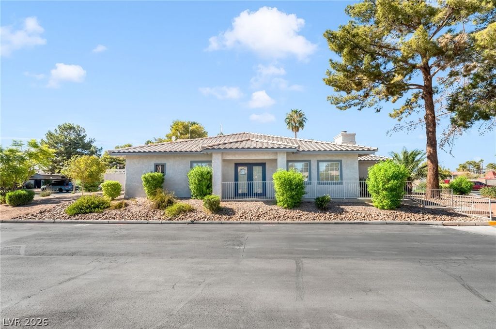 213 North Lamb Boulevard E, Las Vegas, NV 89110