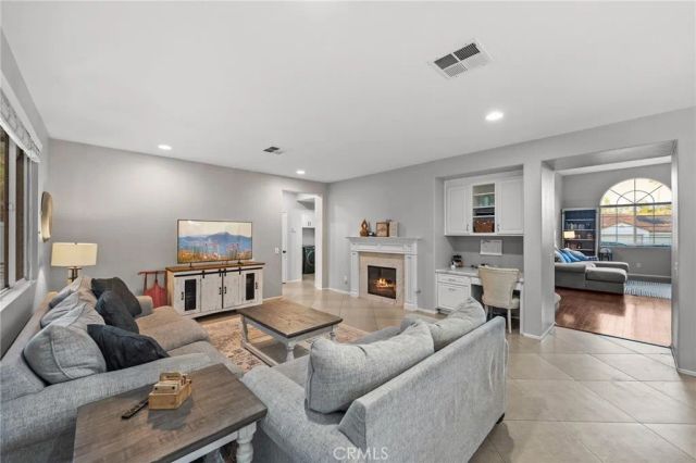 43021 Knightsbridge Way, Temecula, CA 92592