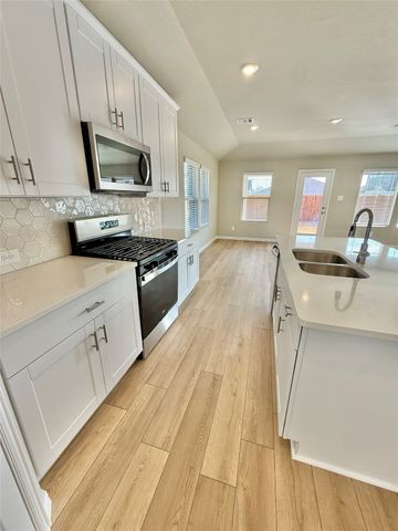 2104 Rannoch Drive, Sherman, TX 75092