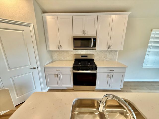 2104 Rannoch Drive, Sherman, TX 75092