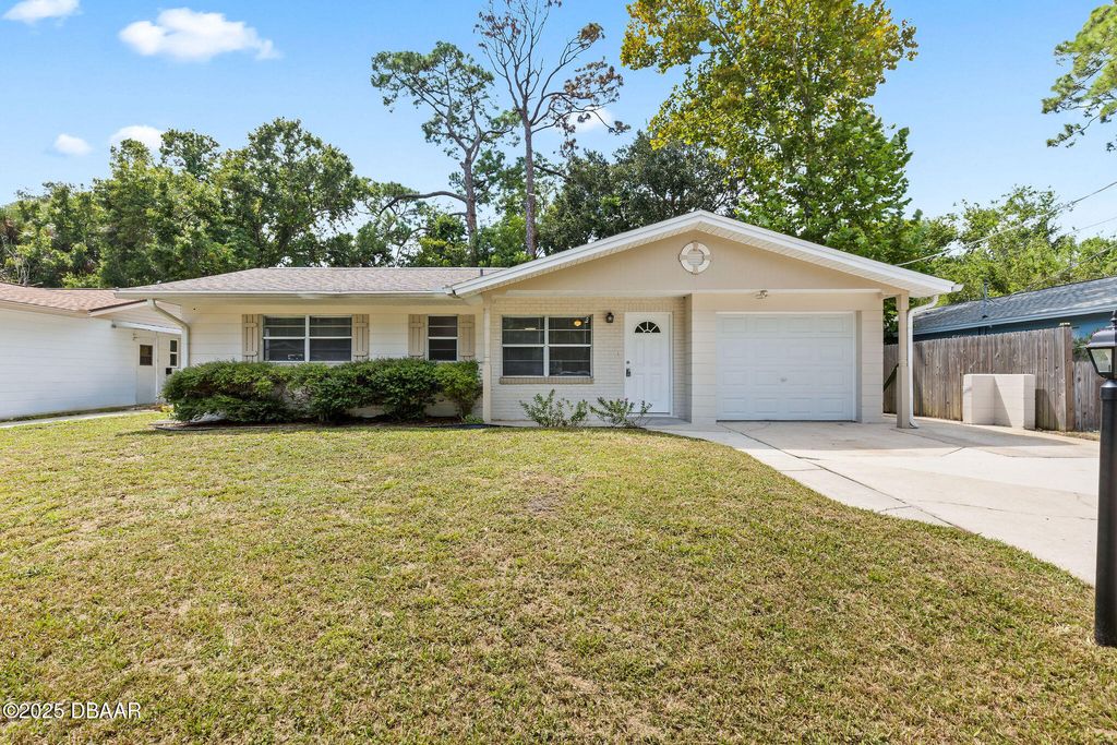 1127 4th Street, Port Orange, FL 32129
