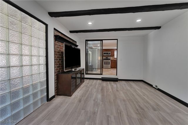 491 Spring Street, Struthers, OH 44471