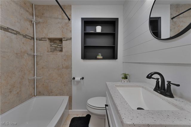 491 Spring Street, Struthers, OH 44471