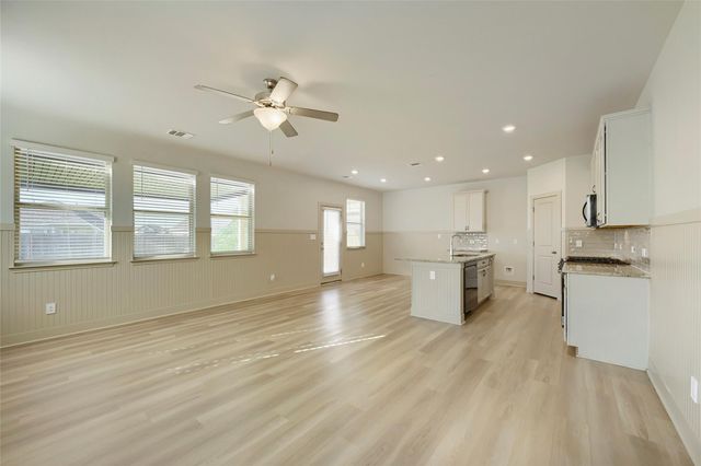 148 Mountain Valley ST, Georgetown, TX 78628