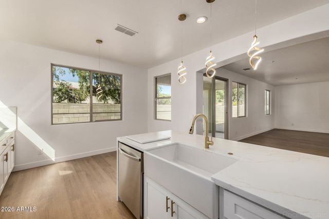 12956 N 94TH Avenue, Peoria, AZ 85381