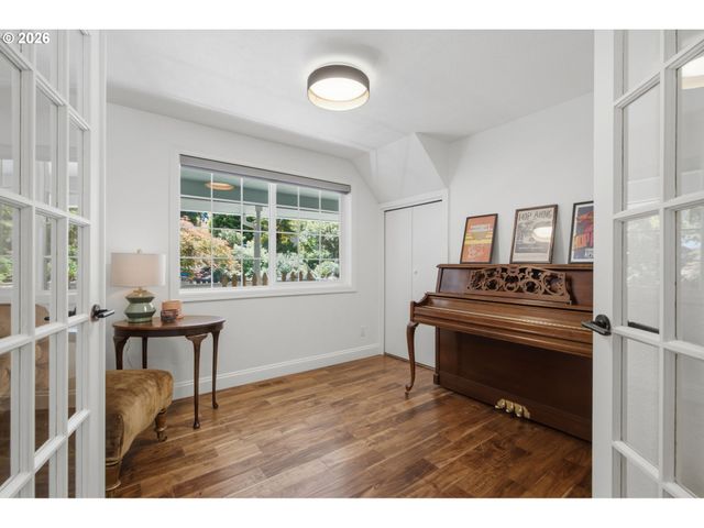 4875 Se HILL Rd, Milwaukie, OR 97267
