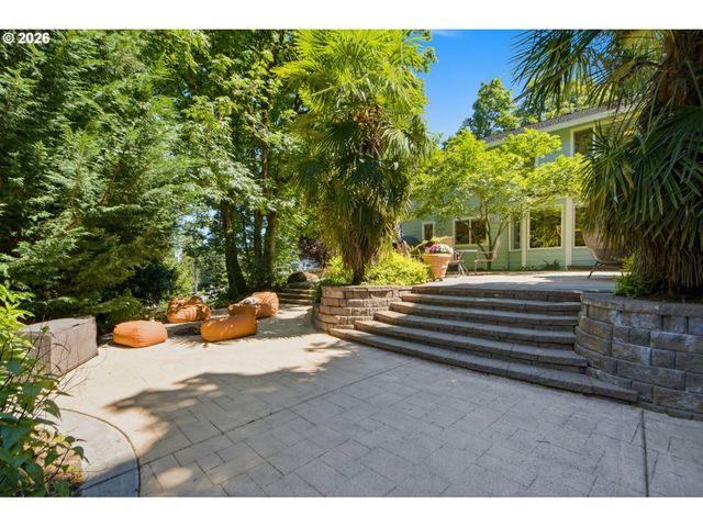 4875 Se HILL Rd, Milwaukie, OR 97267