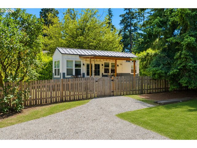 4875 Se HILL Rd, Milwaukie, OR 97267