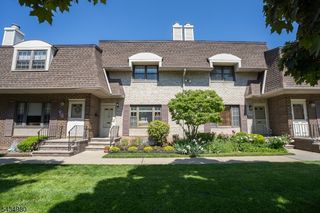 575 Grove St G3, Clifton City, NJ 07013