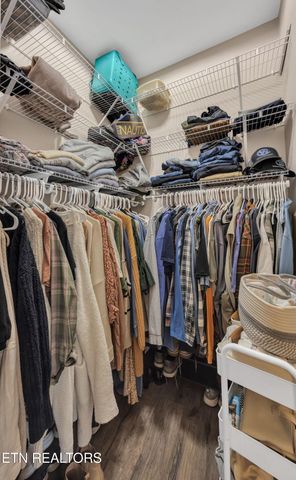 127 Cardin St, Etowah, TN 37331