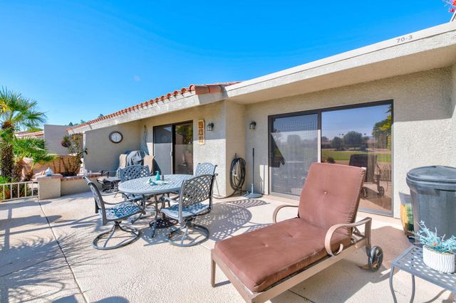 40632 La Costa Circle E, Palm Desert, CA 92211