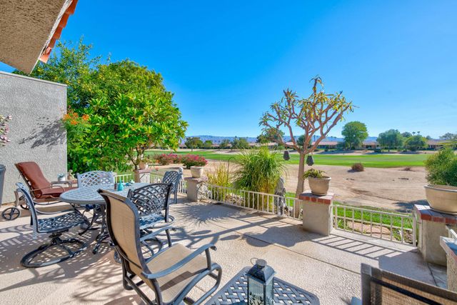 40632 La Costa Circle E, Palm Desert, CA 92211