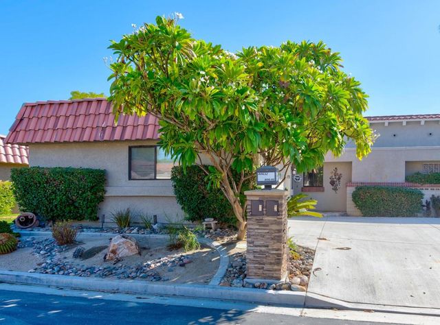 40632 La Costa Circle E, Palm Desert, CA 92211
