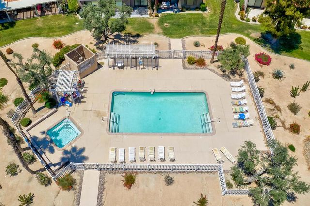 40632 La Costa Circle E, Palm Desert, CA 92211