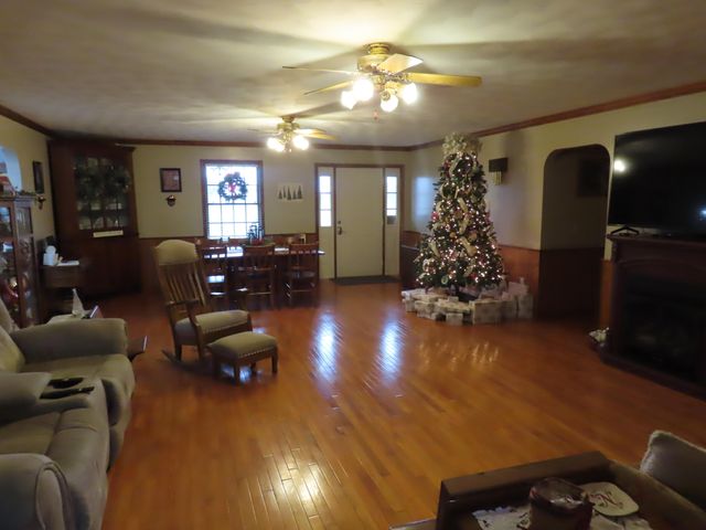 1940 Sharkey Road, Morehead, KY 40351