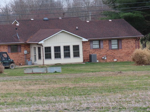 1940 Sharkey Road, Morehead, KY 40351