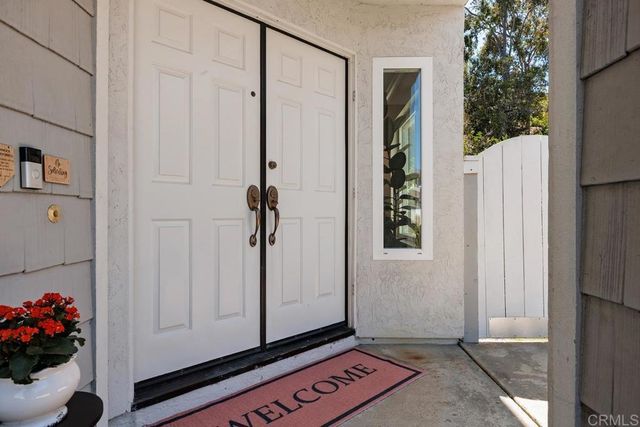 6819 XANA WAY, Carlsbad, CA 92009