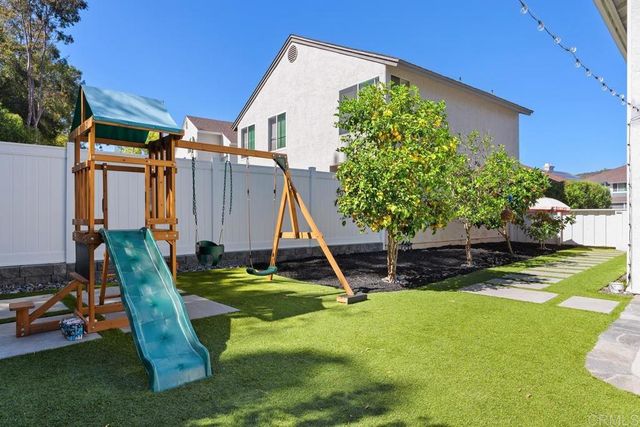 6819 XANA WAY, Carlsbad, CA 92009